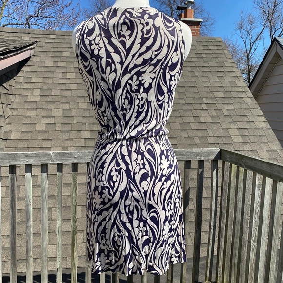 Swinging 60s Nylon Dress from Kweens if Chelsea - Picture 4 of 6